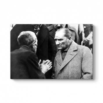 Atatürk Vatandaşı Dinlerken Kanvas Tablo