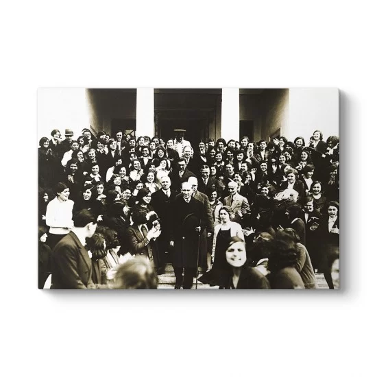 Atatürk İzmir Kız Lisesi'nden Ayrılırken Tablo
