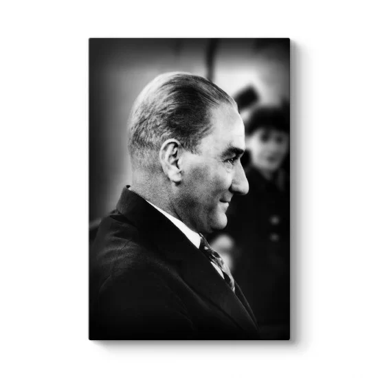 Gülümseyen Atatürk Tablosu