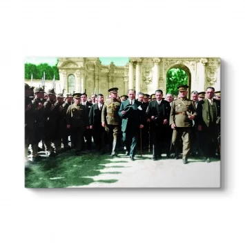 Atatürk Renkli Tablosu