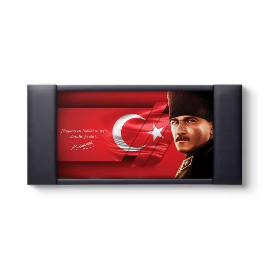 Modern Tasarım Atatürk Deri Çerçeveli Pano